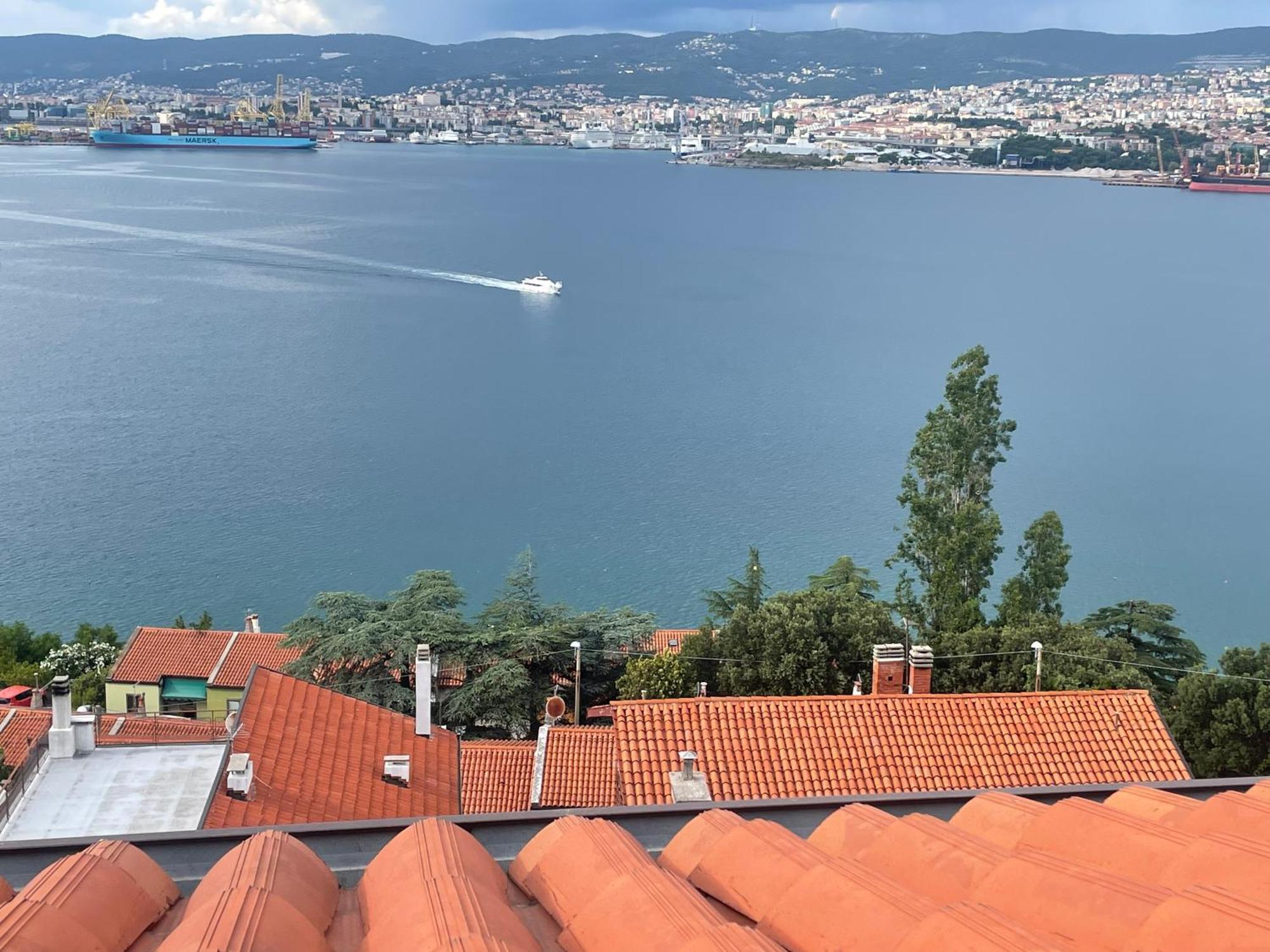 Panorama Hotel Múggia Buitenkant foto