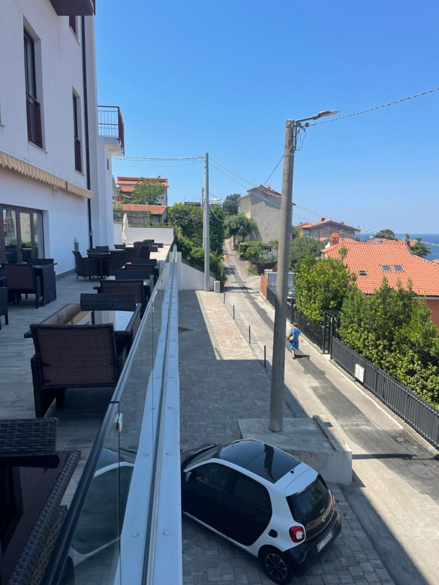 Panorama Hotel Múggia Buitenkant foto