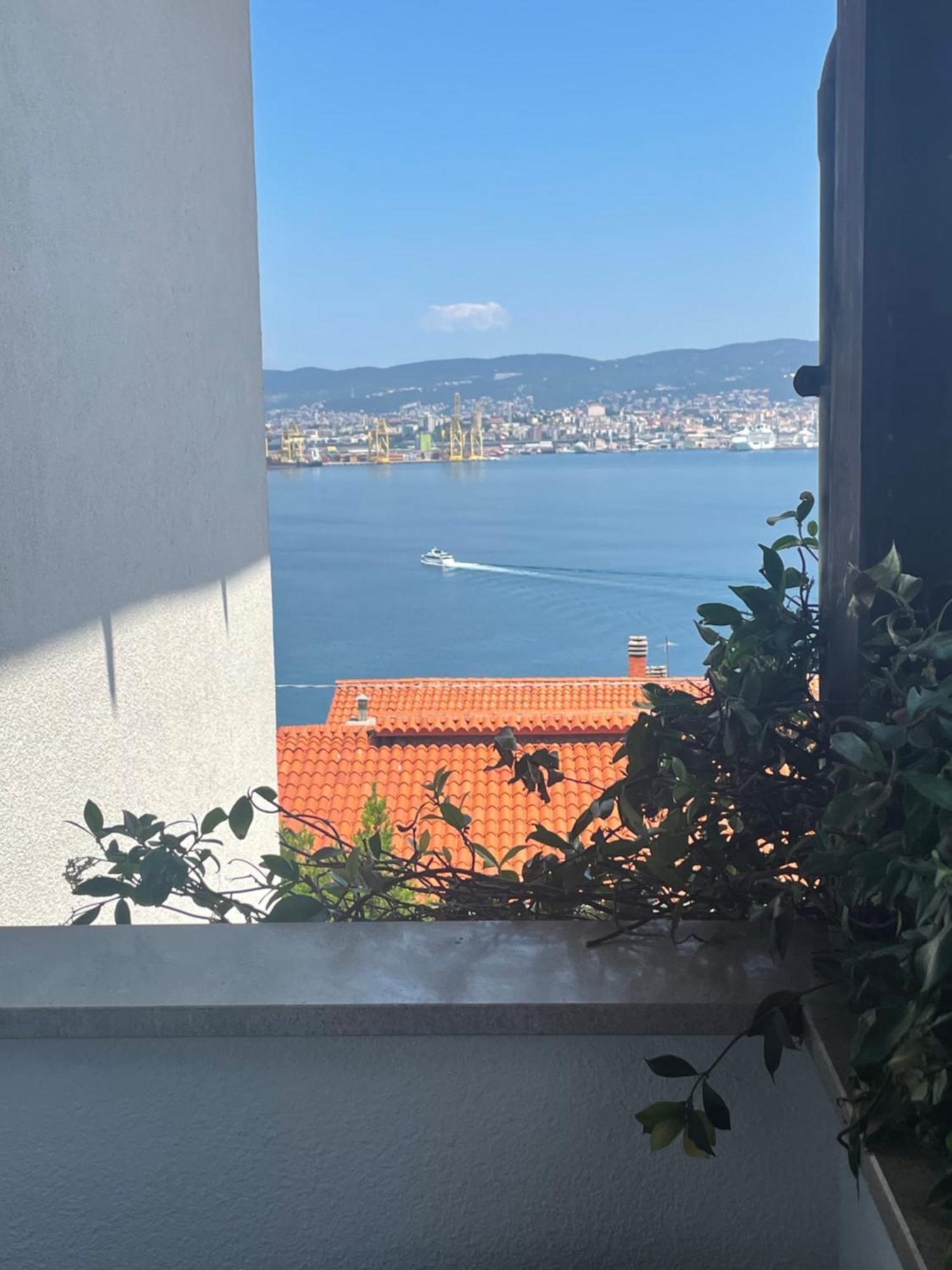 Panorama Hotel Múggia Buitenkant foto